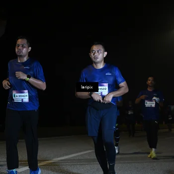 Runner Photo 7570519