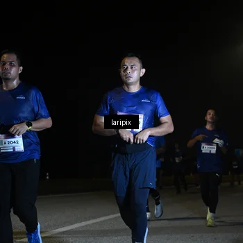 Runner Photo 7570525