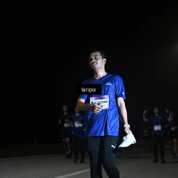 Runner Photo 7570530