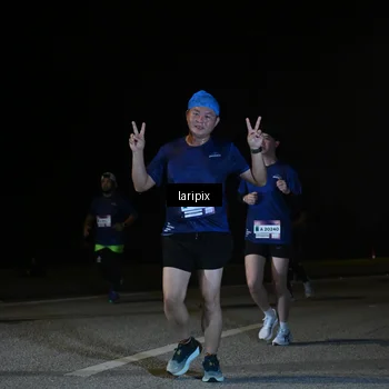 Runner Photo 7570544
