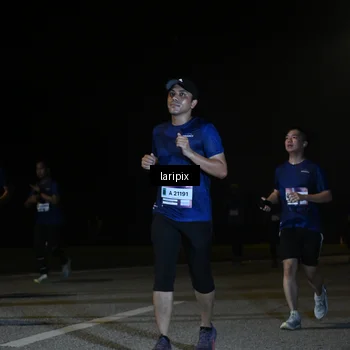 Runner Photo 7570548