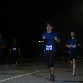 Runner Photo 7570550
