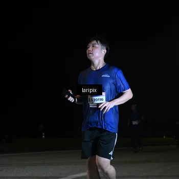 Runner Photo 7570556