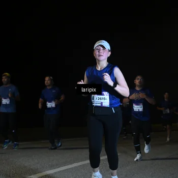 Runner Photo 7570565