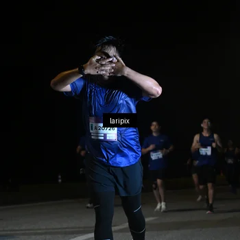 Runner Photo 7570580