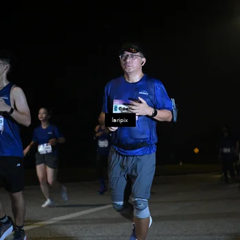 Runner Photo 7570584