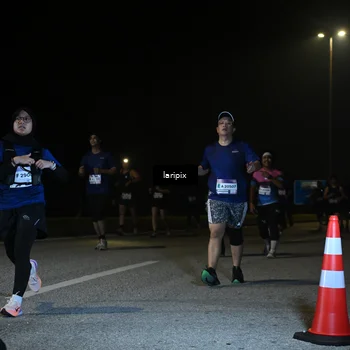 Runner Photo 7570602