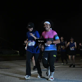 Runner Photo 7570618