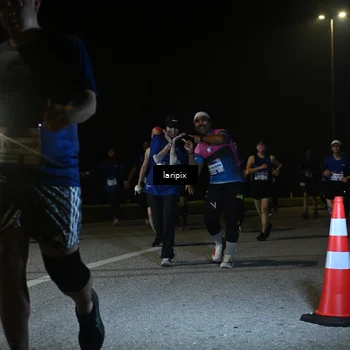 Runner Photo 7570619