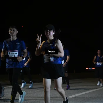 Runner Photo 7570626