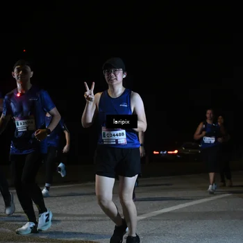 Runner Photo 7570628