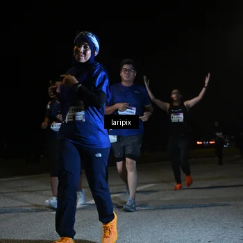 Runner Photo 7570639