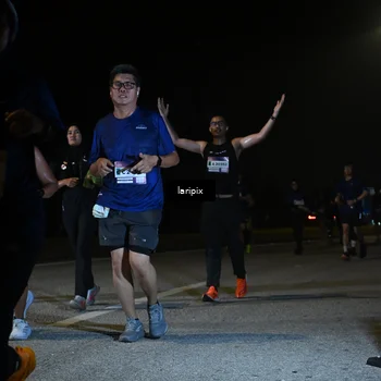 Runner Photo 7570644