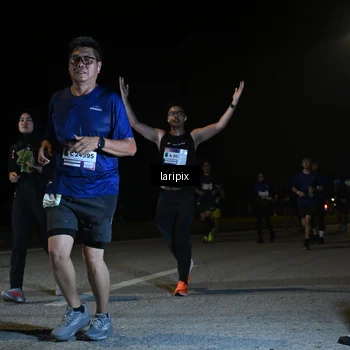Runner Photo 7570646