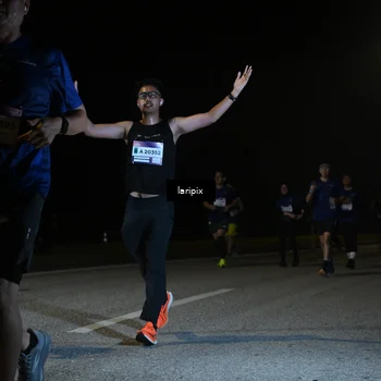 Runner Photo 7570652