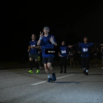 Runner Photo 7570660