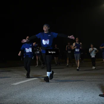 Runner Photo 7570669