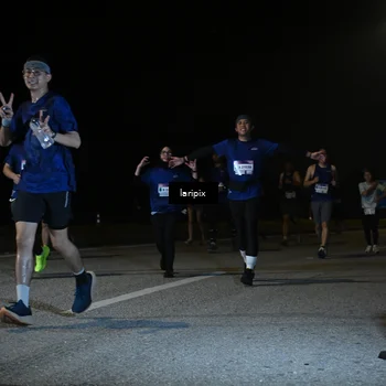 Runner Photo 7570670