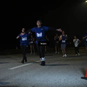 Runner Photo 7570672
