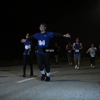 Runner Photo 7570673