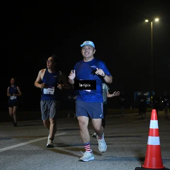 Runner Photo 7570677
