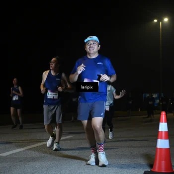 Runner Photo 7570681