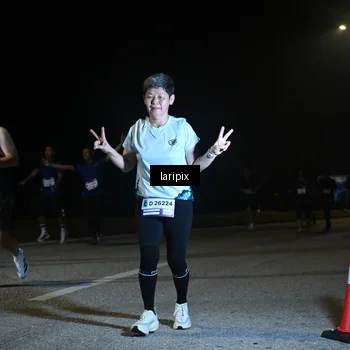 Runner Photo 7570689