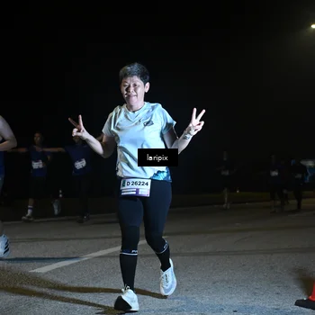 Runner Photo 7570690