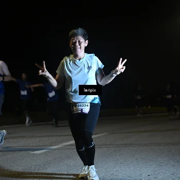 Runner Photo 7570691