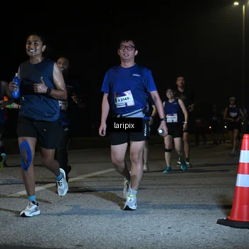 Runner Photo 7570694
