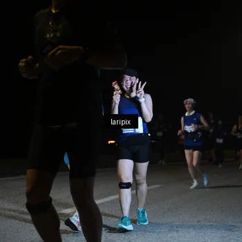 Runner Photo 7570709