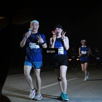 Runner Photo 7570710