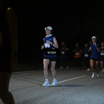 Runner Photo 7570725