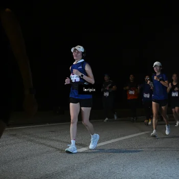 Runner Photo 7570728