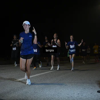 Runner Photo 7570737