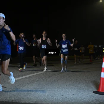 Runner Photo 7570740