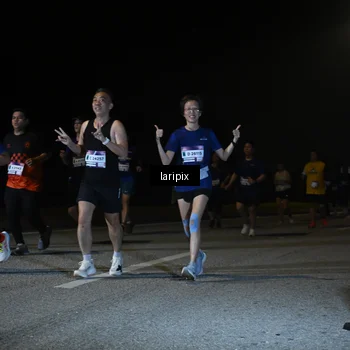 Runner Photo 7570753
