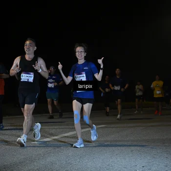 Runner Photo 7570755