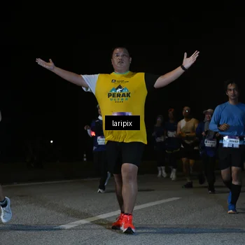 Runner Photo 7570761