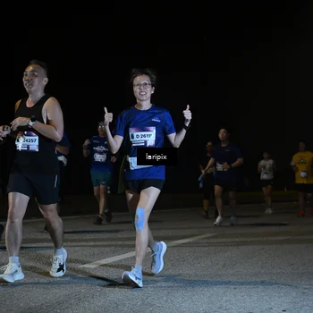 Runner Photo 7570764