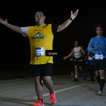 Runner Photo 7570769