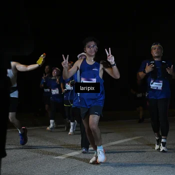Runner Photo 7570777