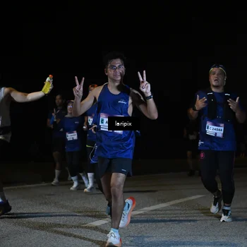 Runner Photo 7570778