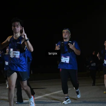 Runner Photo 7570780