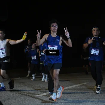 Runner Photo 7570783