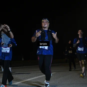 Runner Photo 7570785