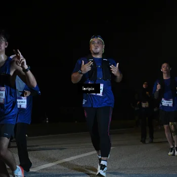 Runner Photo 7570786