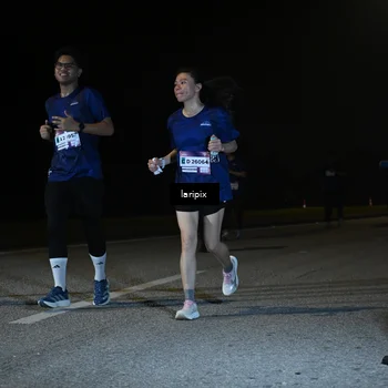 Runner Photo 7570805