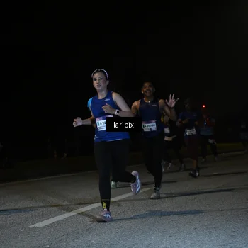 Runner Photo 7570809
