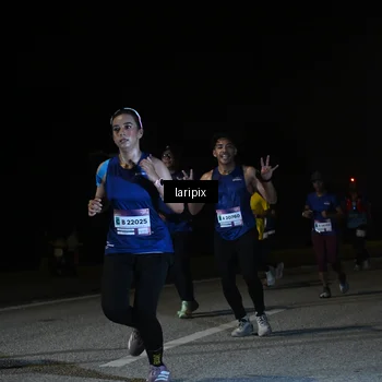 Runner Photo 7570816